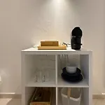 Sofeelings Piso 1, Baixa De *