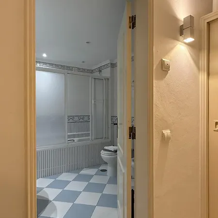 Sofeelings Piso 1, Baixa De Casa de hóspedes *