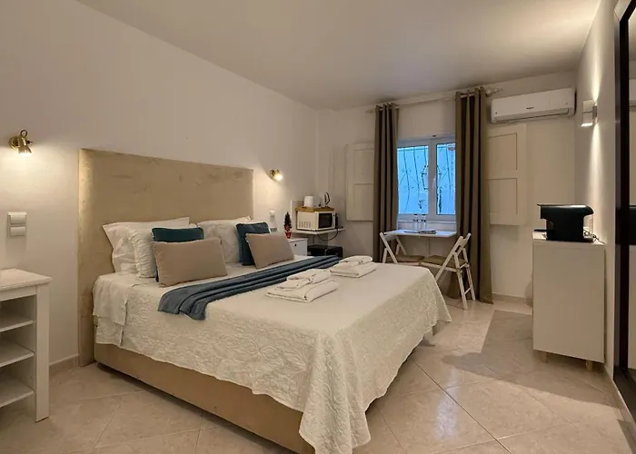 Sofeelings Piso 1, Baixa De 招待所 *
