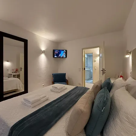 بيت ضيافة Sofeelings Piso 1, Baixa De *