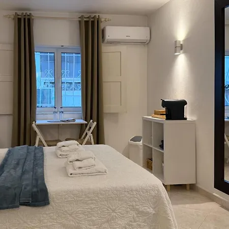 Sofeelings Piso 1, Baixa De 게스트하우스